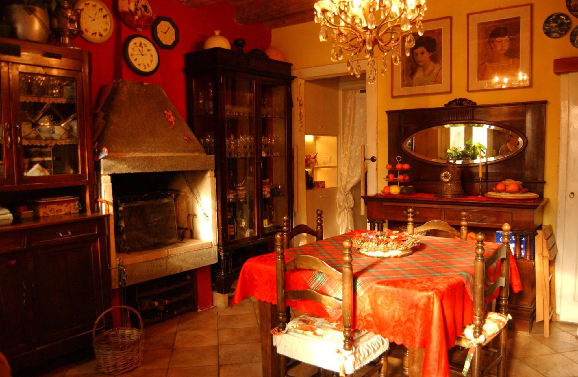 A Casa di Susi Bed & Breakfast Castelnuovo del Garda Bagian luar foto